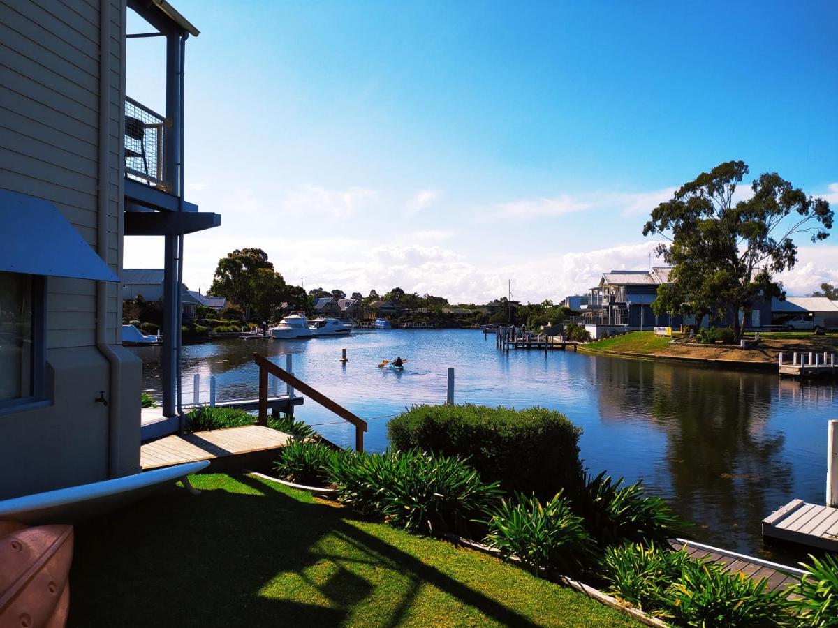 Captains Cove Ground Floor Luxury Apartments ペインズヴィル エクステリア 写真